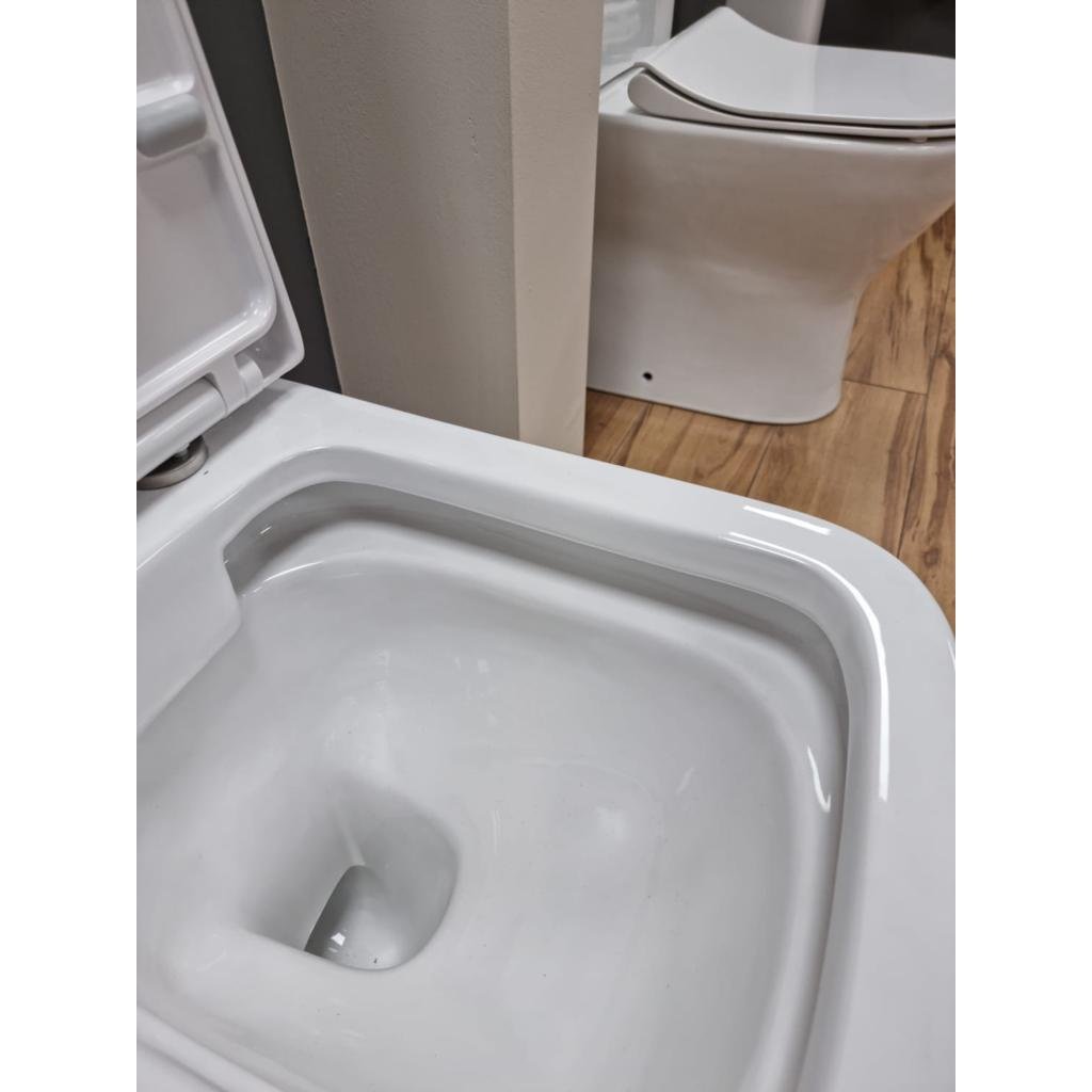 Como Rimless Back To Wall Toilet & Soft Close Seat