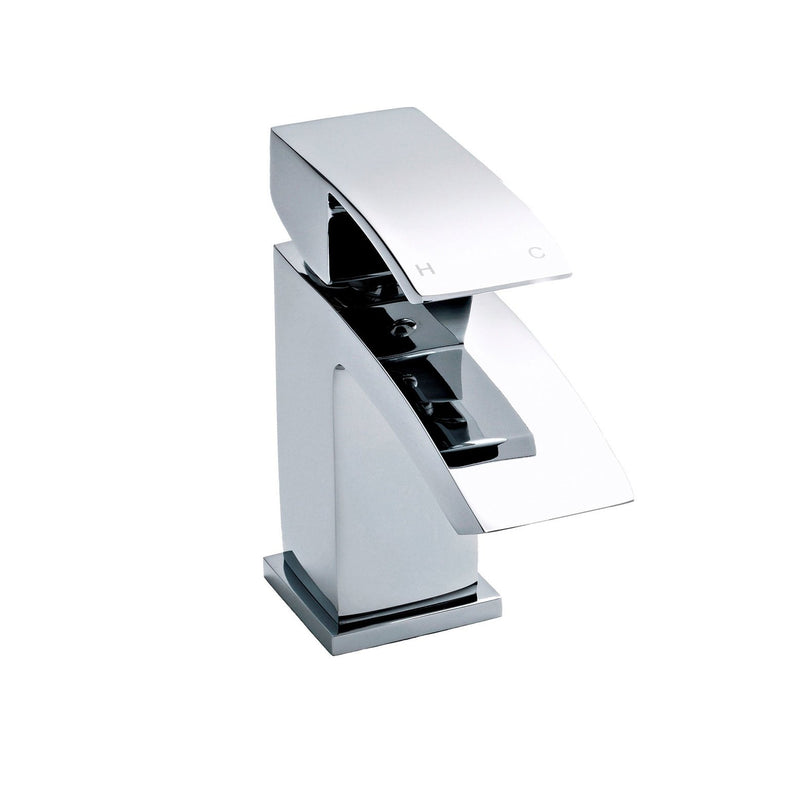 Como Mini Basin Mixer With Push Open Waste
